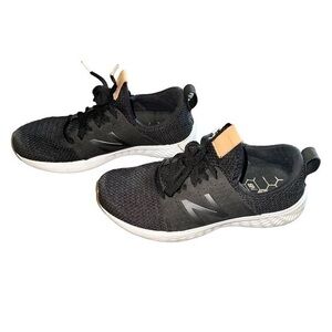 New Balance Women’s Fresh Foam Sport Sneaker Black Tan White Size 6